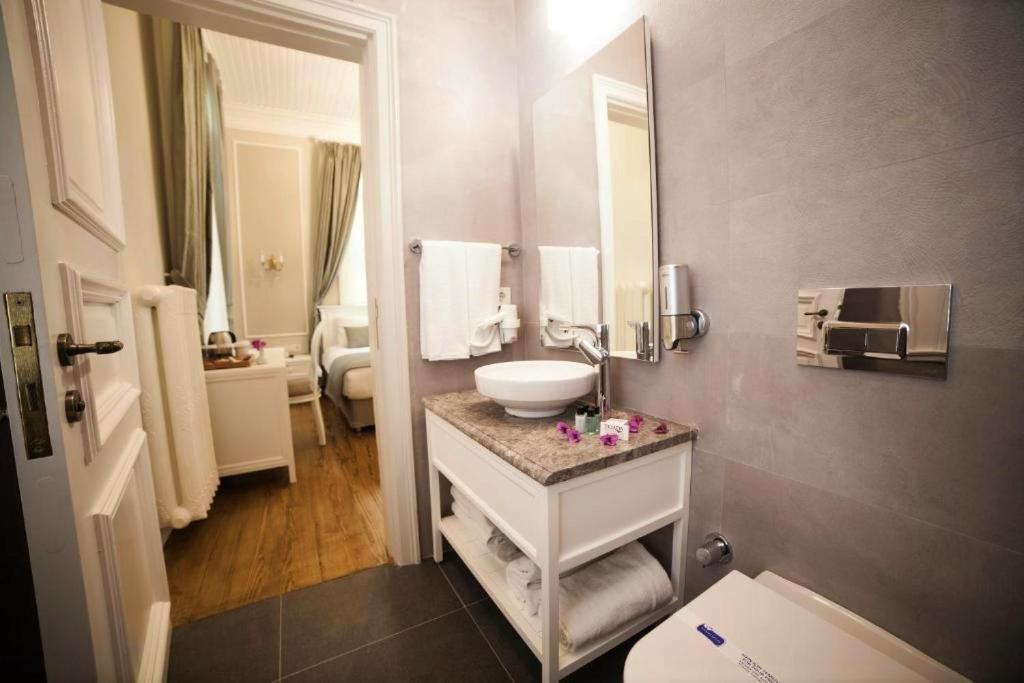 Triada Hotel Bueyuekada Adalar Kültér fotó